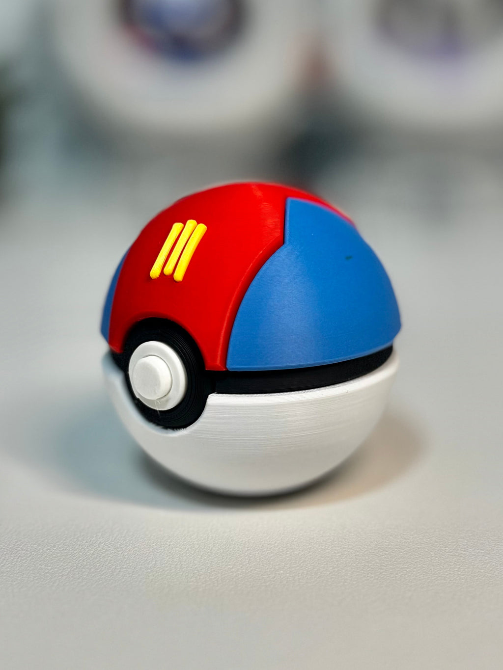 Lure Ball Fidget Clicker