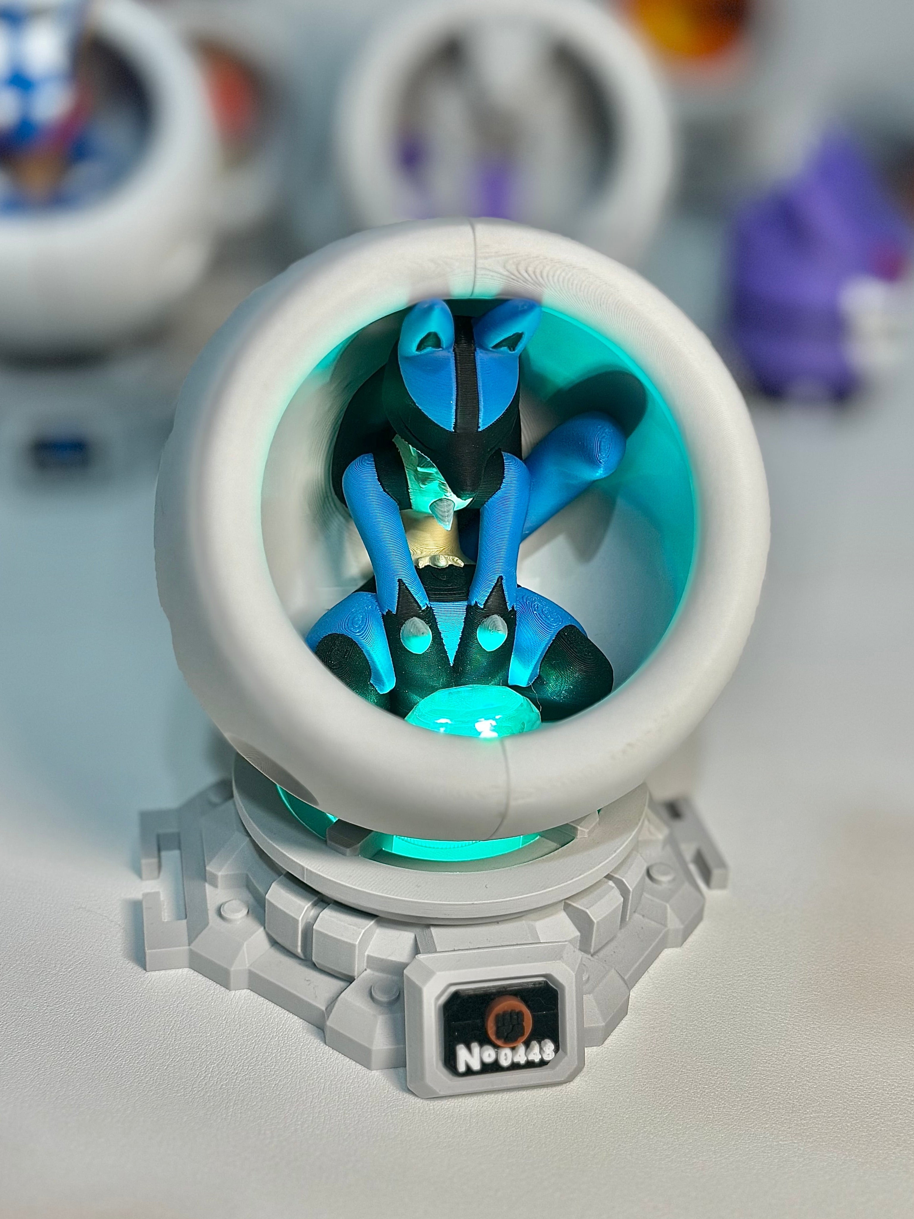 Luc-ario LED Healing Pod