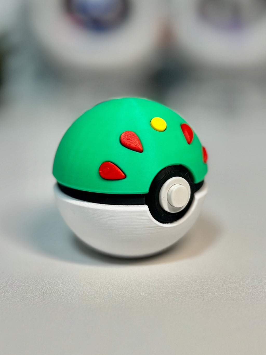 Friend Ball Fidget Clicker